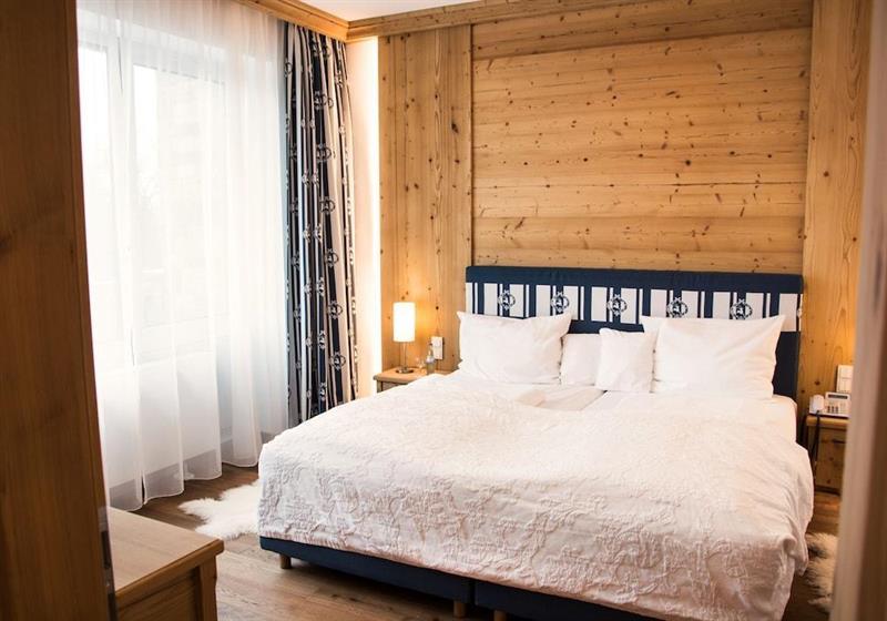 Romantik Hotel Klostergut Jakobsberg บอพพาร์ด ภายนอก รูปภาพ